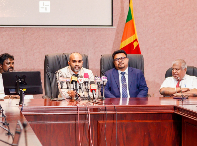 මධ්‍යම අධිවේගී මාර්ගයේ කඩවත – මීරිගම කොටසේ පළමු මීටර් 500  වැඩකටයුතු ඉදිරි මාස 02 ක තුළ ආරම්භ කිරීමට සැලසුම් 